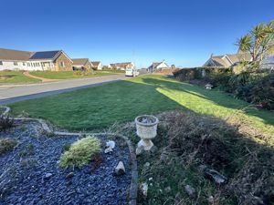 Photo 17- click for photo gallery